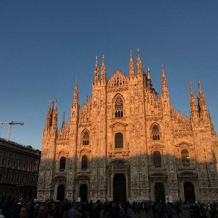 Duomo View Design Studio R&R Apartamento Milão Exterior foto